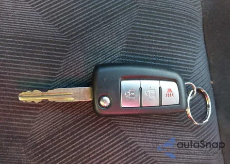 2015 Nissan Rogue S/Sl/Sv z USA, uszkodzony, nr VIN KNMAT2MVXFP510823